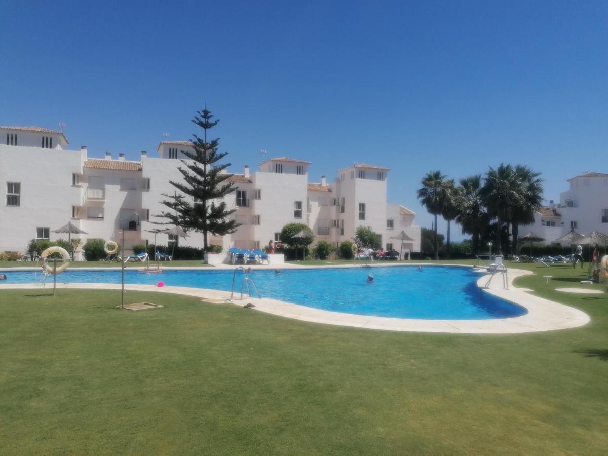 3 Bedrooms With Pool & Parking, Close To Sea And Gibraltar Manilva Exterior foto
